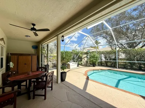 8611 Gold Cay West Palm Beach FL 33411