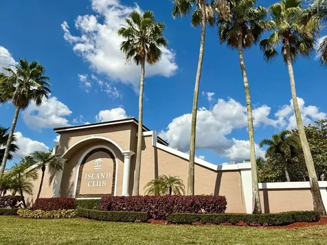8611 Gold Cay West Palm Beach FL 33411