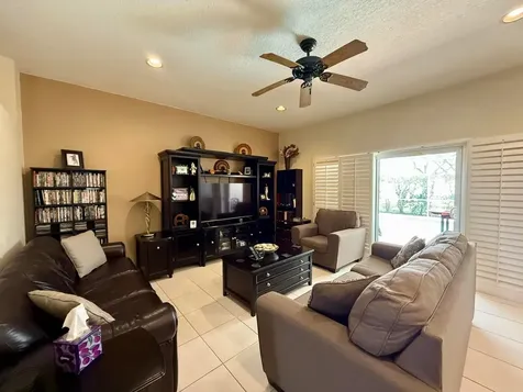 8611 Gold Cay West Palm Beach FL 33411