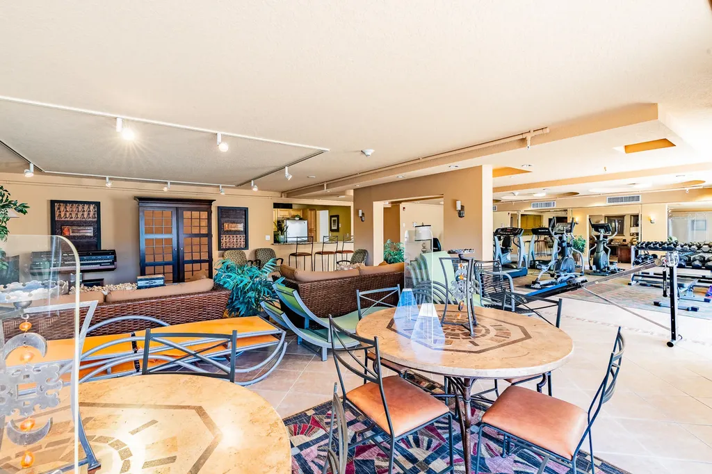 1000 Spanish River Road Boca Raton FL 33432