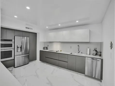 2500 Parkview Drive Hallandale Beach FL 33009