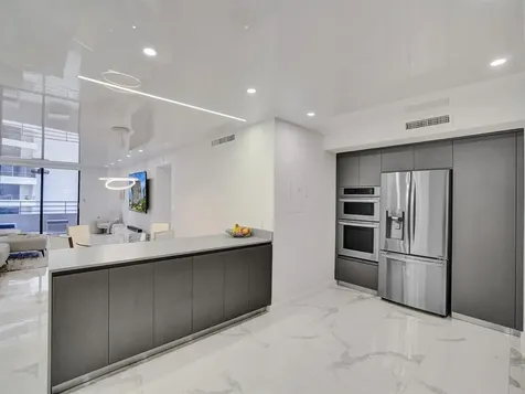 2500 Parkview Drive Hallandale Beach FL 33009