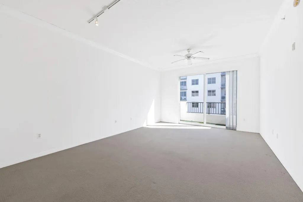 2401 NE 65th Street Fort Lauderdale FL 33308