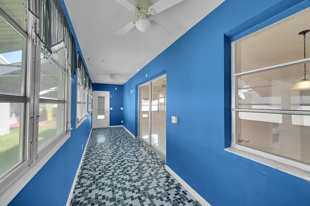 1515 SW 21st Street Boynton Beach FL 33426