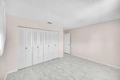 1515 SW 21st Street Boynton Beach FL 33426