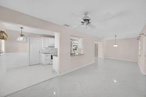 1515 SW 21st Street Boynton Beach FL 33426