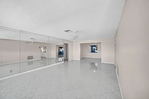 1515 SW 21st Street Boynton Beach FL 33426