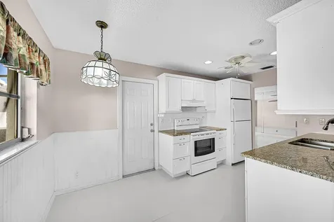 1515 SW 21st Street Boynton Beach FL 33426