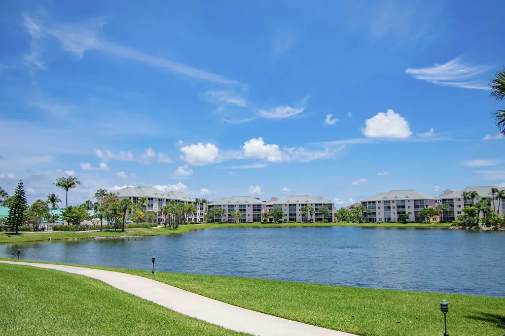 353 S Us Highway 1 Jupiter FL 33477