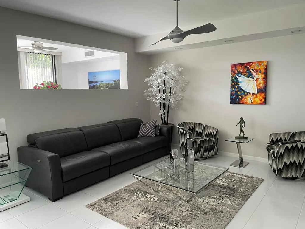 11530 Briarwood Circle Boynton Beach FL 33437
