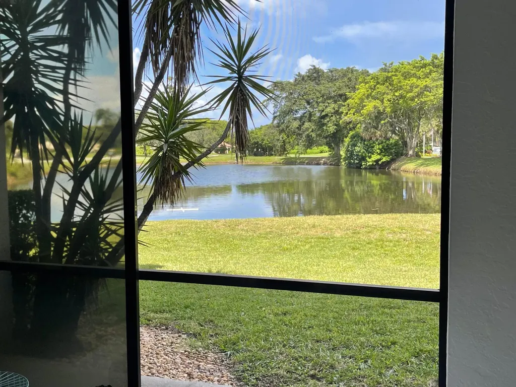 11530 Briarwood Circle Boynton Beach FL 33437