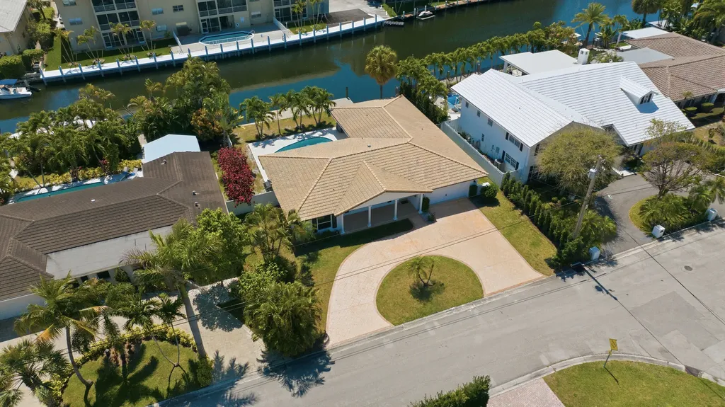 2810 NE 52nd Street Fort Lauderdale FL 33308