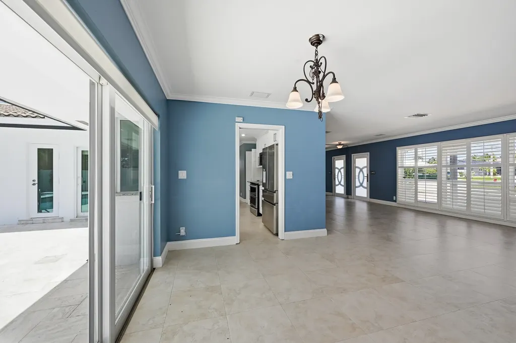 2810 NE 52nd Street Fort Lauderdale FL 33308