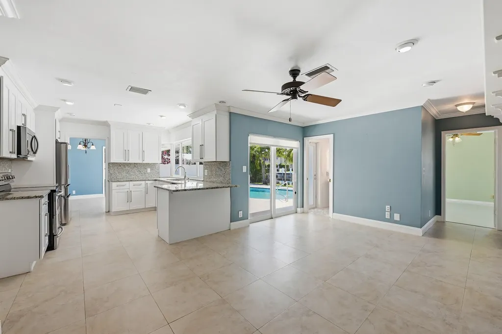 2810 NE 52nd Street Fort Lauderdale FL 33308