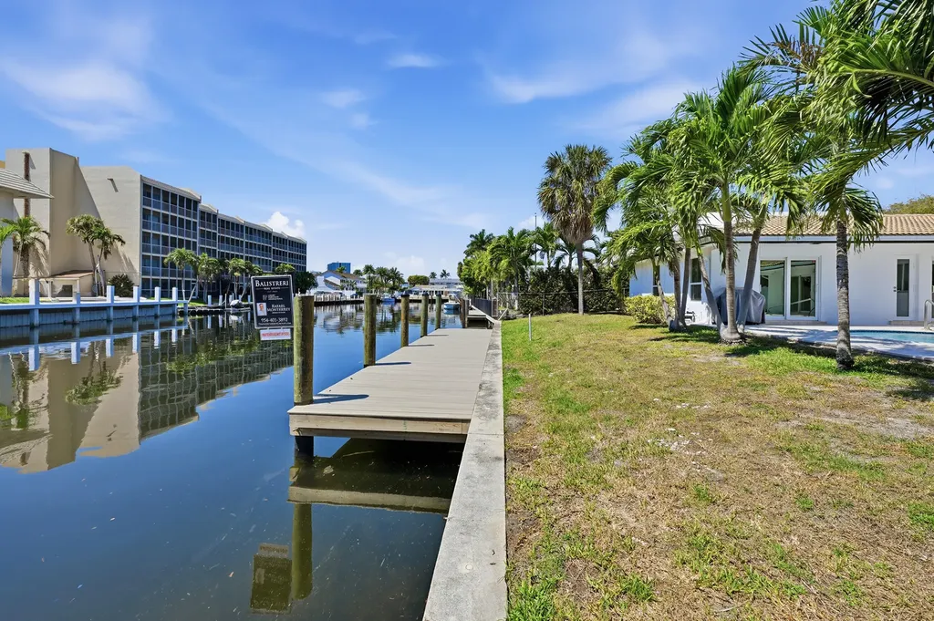 2810 NE 52nd Street Fort Lauderdale FL 33308