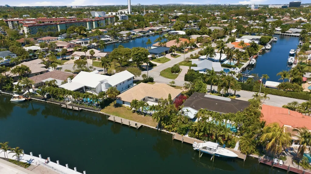2810 NE 52nd Street Fort Lauderdale FL 33308