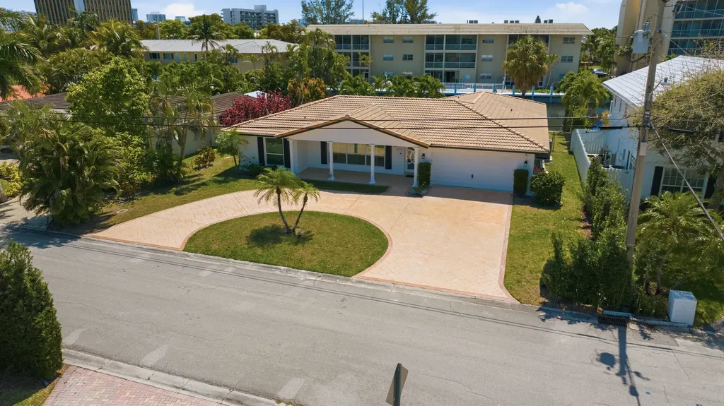 2810 NE 52nd Street Fort Lauderdale FL 33308