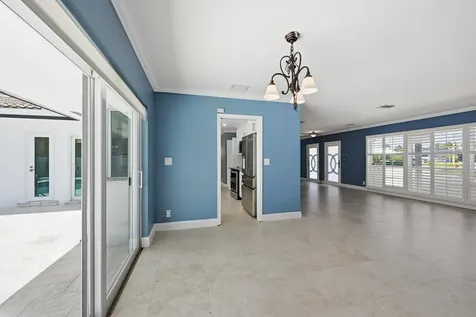 2810 NE 52nd Street Fort Lauderdale FL 33308