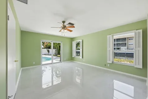 2810 NE 52nd Street Fort Lauderdale FL 33308