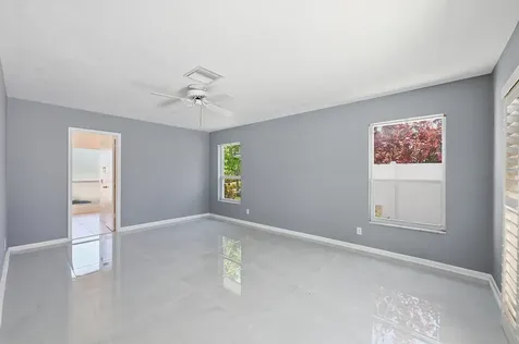 2810 NE 52nd Street Fort Lauderdale FL 33308