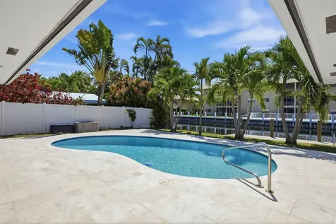 2810 NE 52nd Street Fort Lauderdale FL 33308