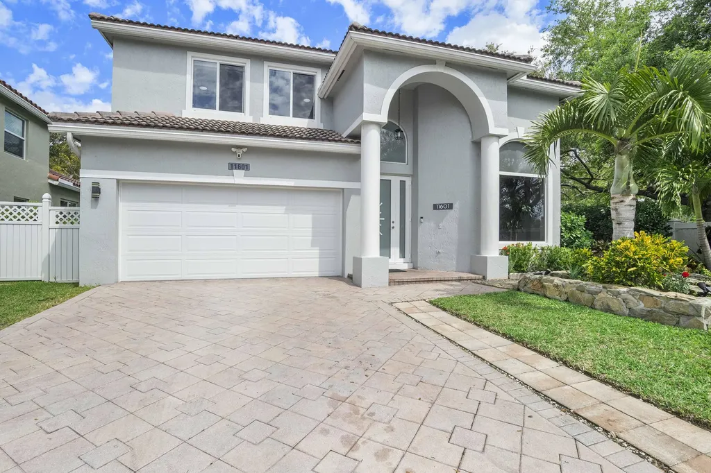 11601 NW 13th Manor Coral Springs FL 33071