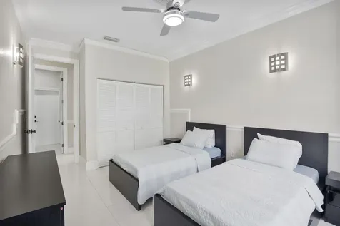 11601 NW 13th Manor Coral Springs FL 33071