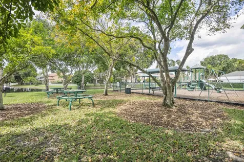 11601 NW 13th Manor Coral Springs FL 33071
