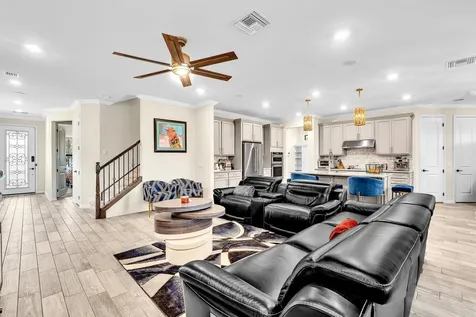 7921 NW 82nd Court Tamarac FL 33321