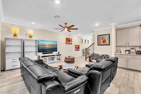 7921 NW 82nd Court Tamarac FL 33321