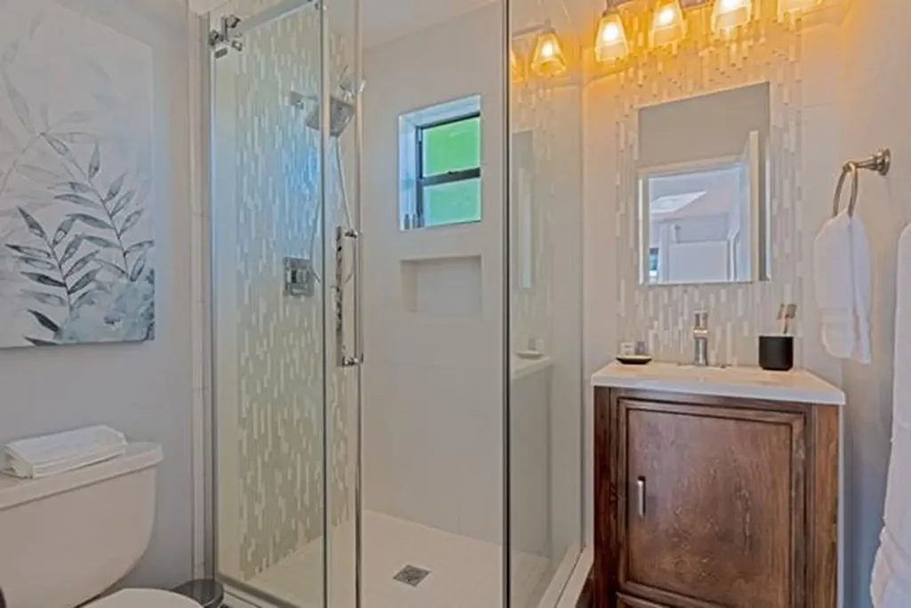 1311 SW 56th Avenue Plantation FL 33317