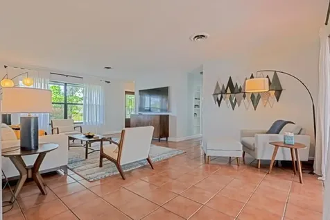 1311 SW 56th Avenue Plantation FL 33317