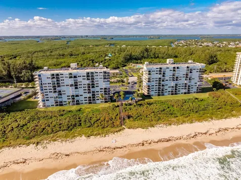 4200 N Hwy A1a Hutchinson Island FL 34949