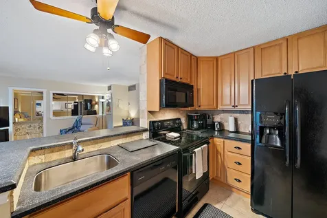 1605 S Us Highway 1 Jupiter FL 33477