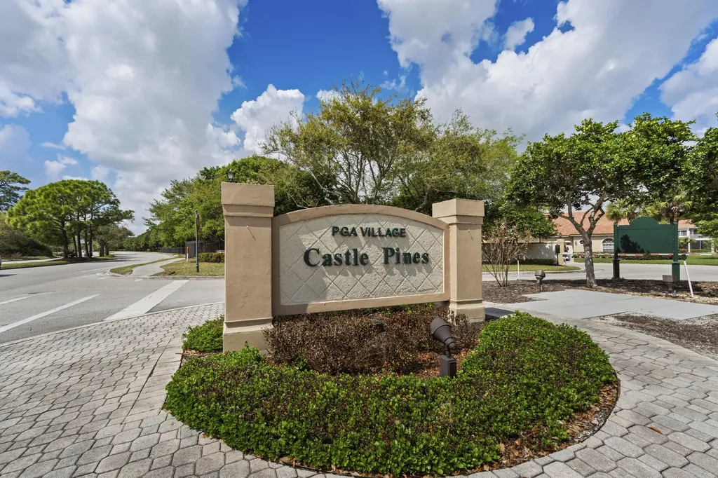 8132 Carnoustie Place Port St Lucie FL 34986