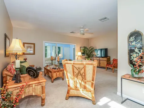 335 Hawthorne Lane Vero Beach FL 32962