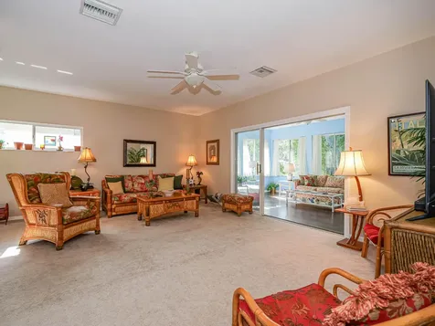335 Hawthorne Lane Vero Beach FL 32962