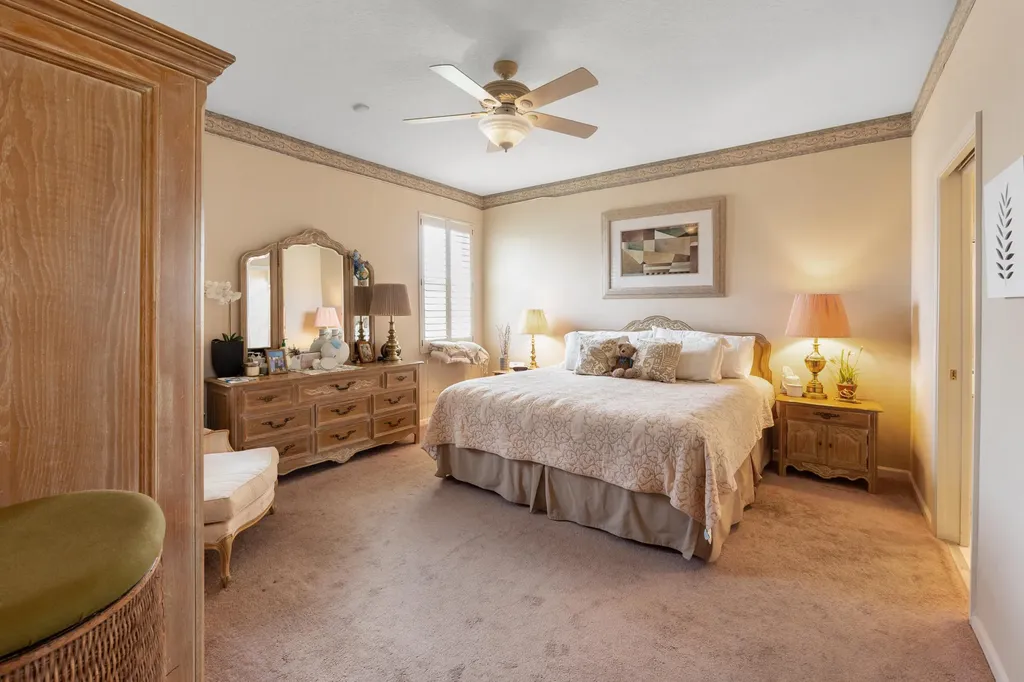 10665 Royal Caribbean Circle Boynton Beach FL 33437