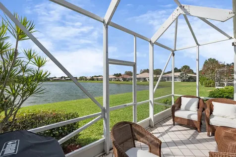 10665 Royal Caribbean Circle Boynton Beach FL 33437