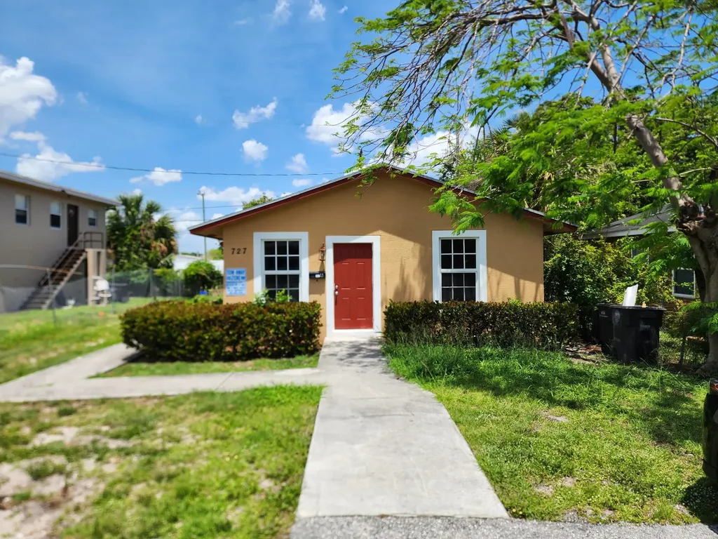 727 22nd Street West Palm Beach FL 33407