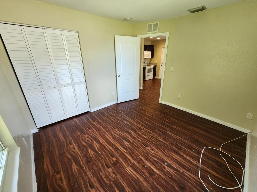 727 22nd Street West Palm Beach FL 33407