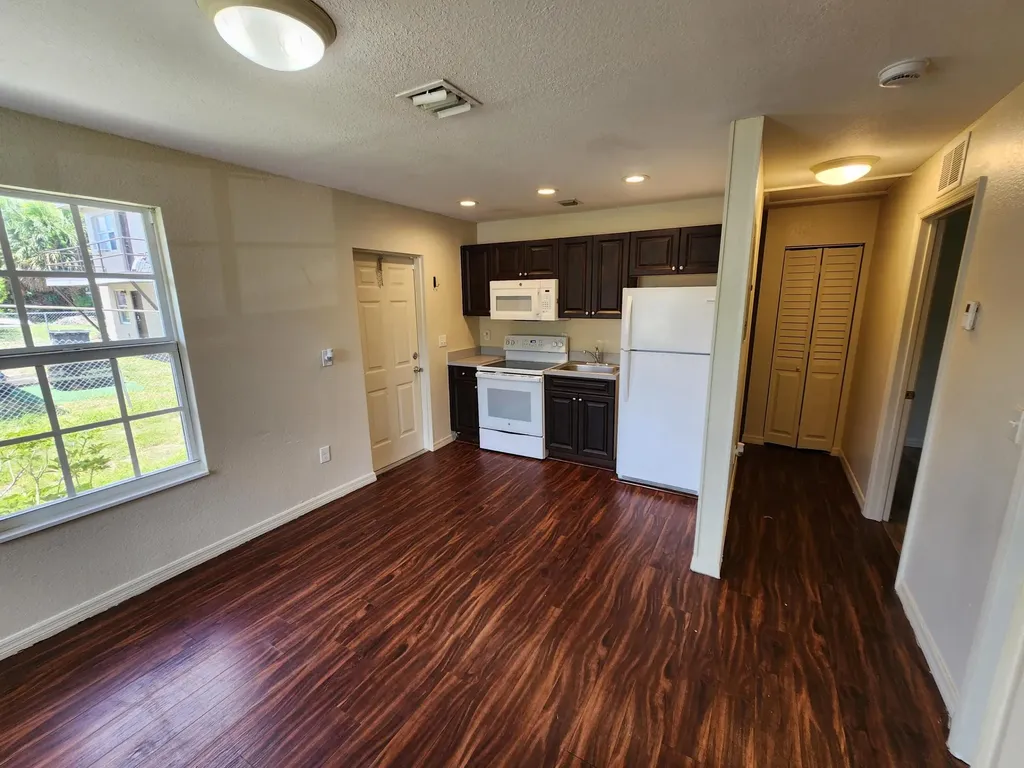 727 22nd Street West Palm Beach FL 33407