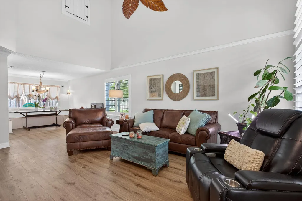 9862 NW 28th Place Coral Springs FL 33065