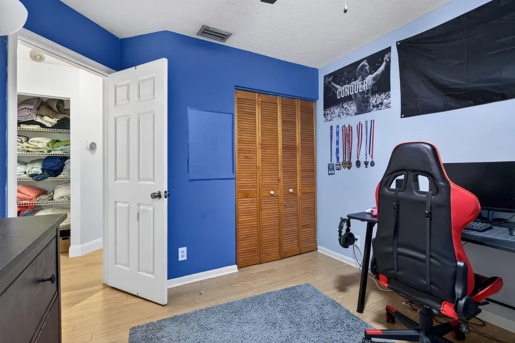 9862 NW 28th Place Coral Springs FL 33065