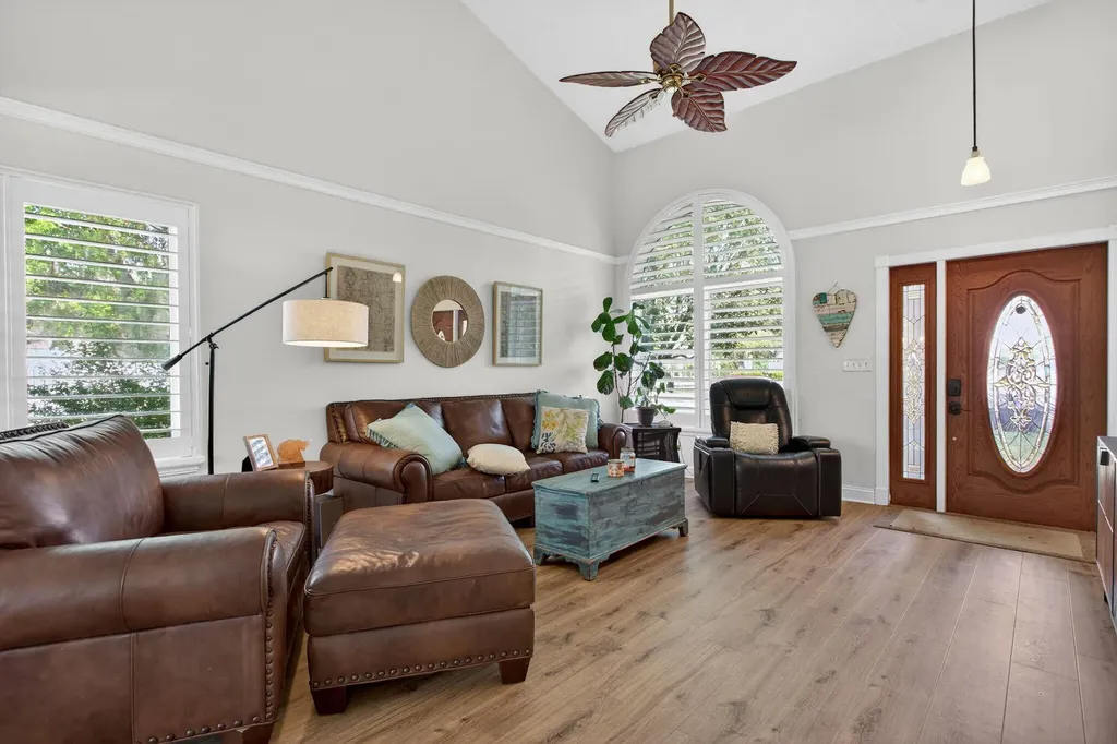 9862 NW 28th Place Coral Springs FL 33065