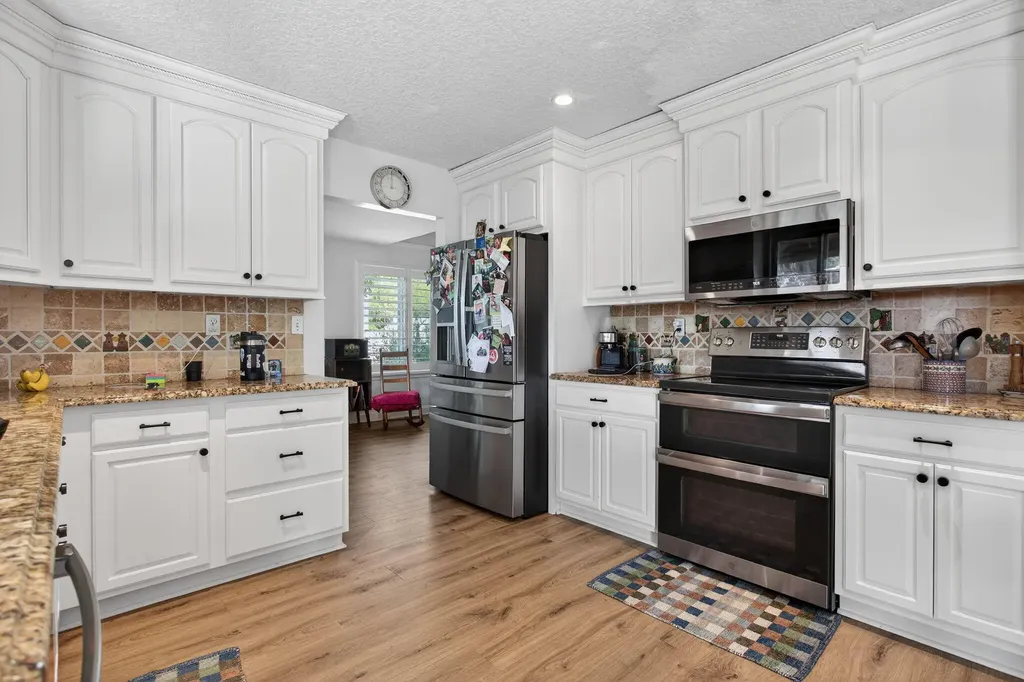 9862 NW 28th Place Coral Springs FL 33065