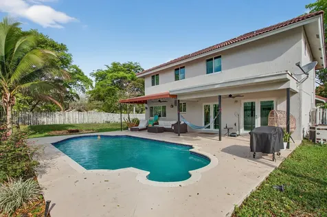 9862 NW 28th Place Coral Springs FL 33065