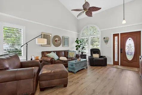 9862 NW 28th Place Coral Springs FL 33065