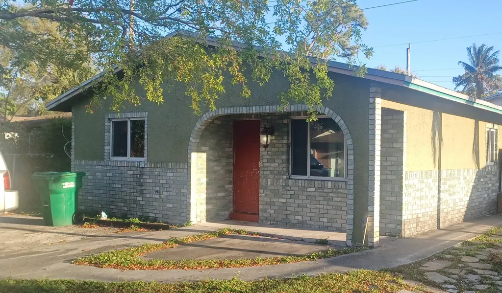 2828 NW 9th Place Fort Lauderdale FL 33311
