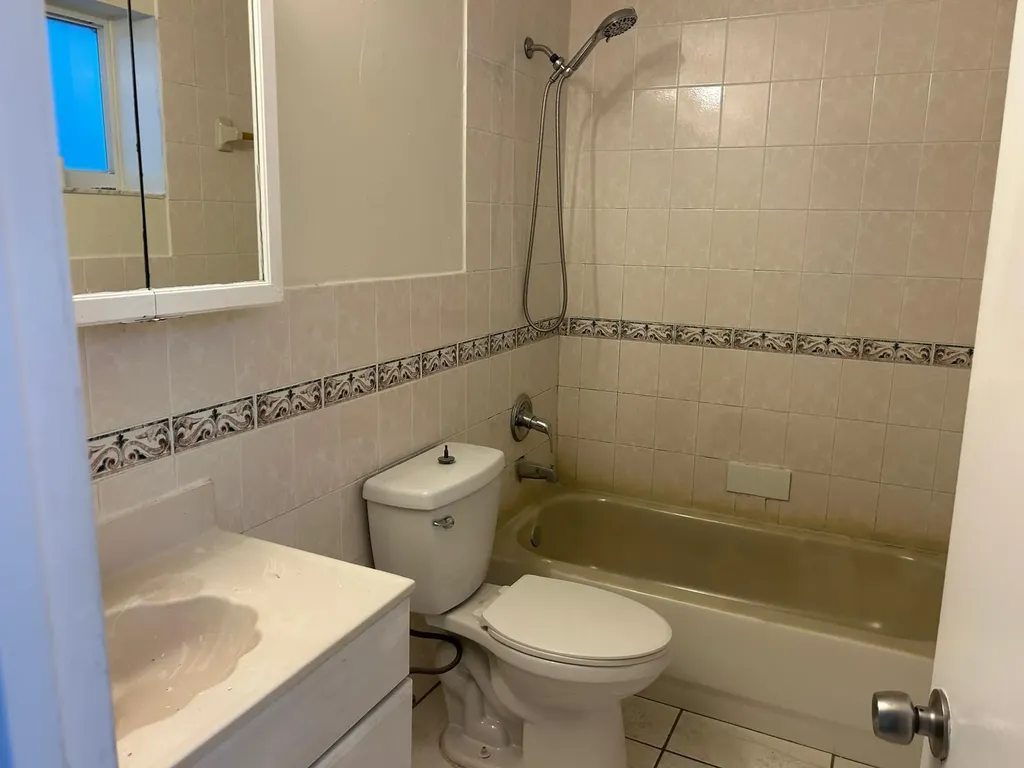 2828 NW 9th Place Fort Lauderdale FL 33311